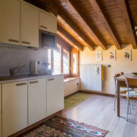 Casa Di Alice Apartment Salo Room photo